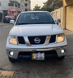 نيسان نافارا